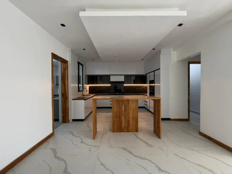 2 Bedroom Apartment For Sale in Peponi Road