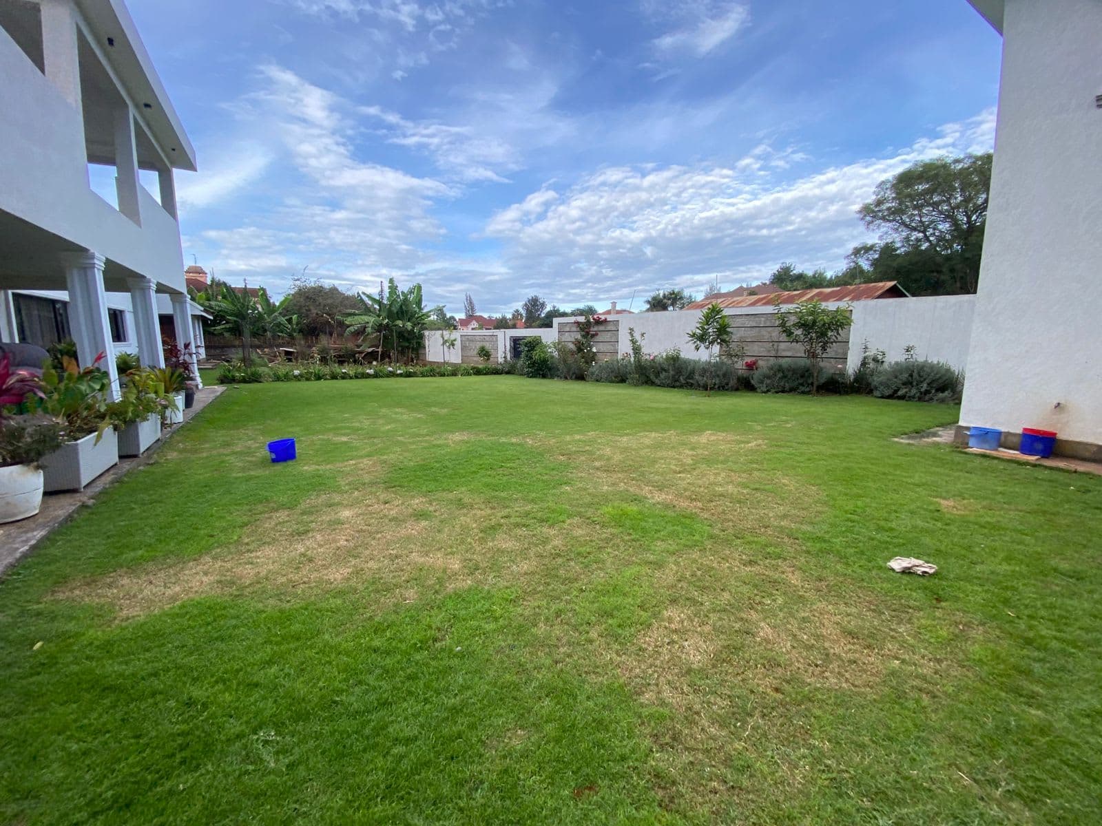 5 Bedroom House For Sale in Runda
