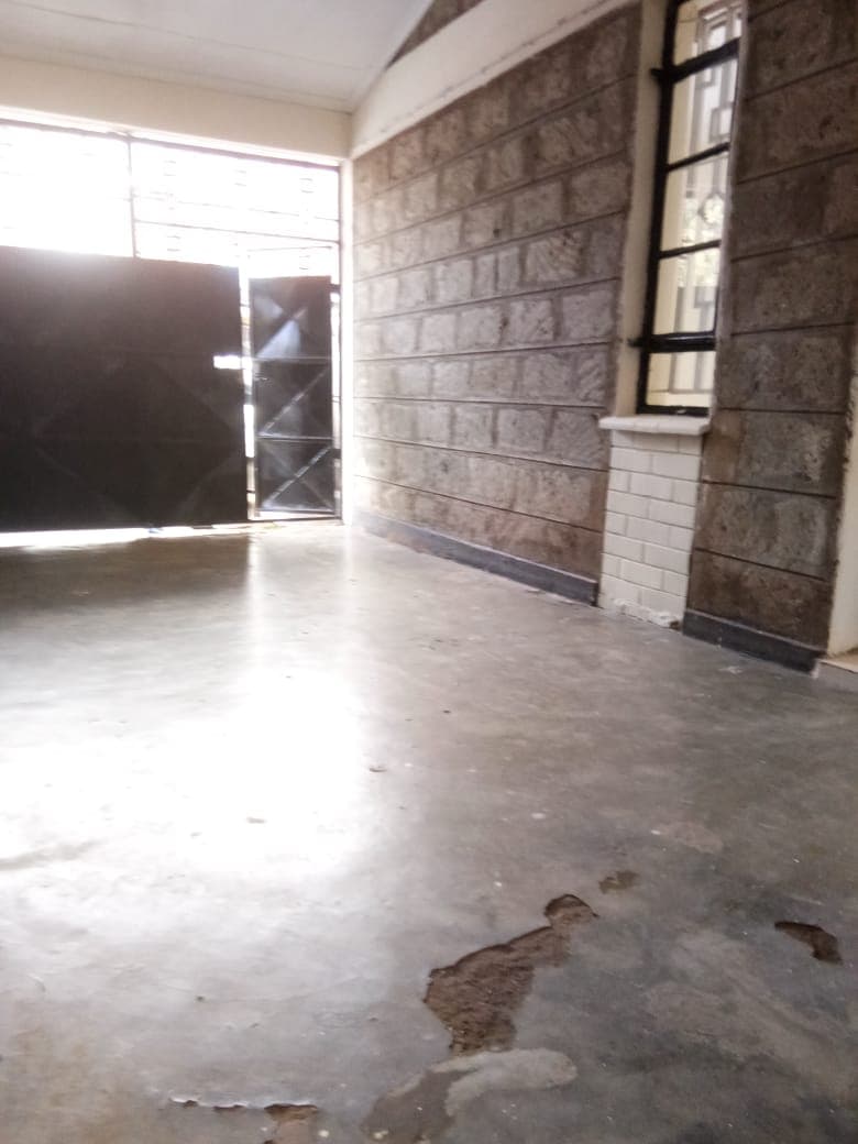 3 Bedroom Townhouse For Sale in South C